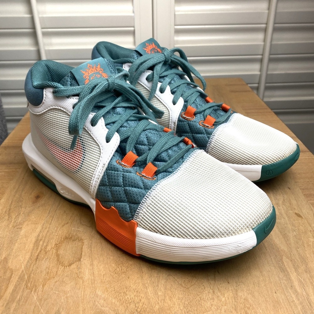 Nike LeBron Witness 8 CANNON Basketball Men's White Orange Green Sz 10.5 READ